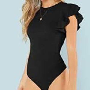 Ruffled shoulder Bodysuit